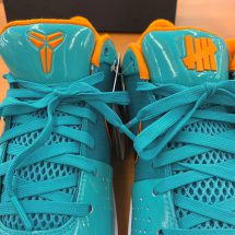 KOBE IV PROTRO UNDEFEATED PE 買取致しました!【モノマニア四日市店】
